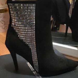 Cape Robbin Black Heeled Boots with Silver Details